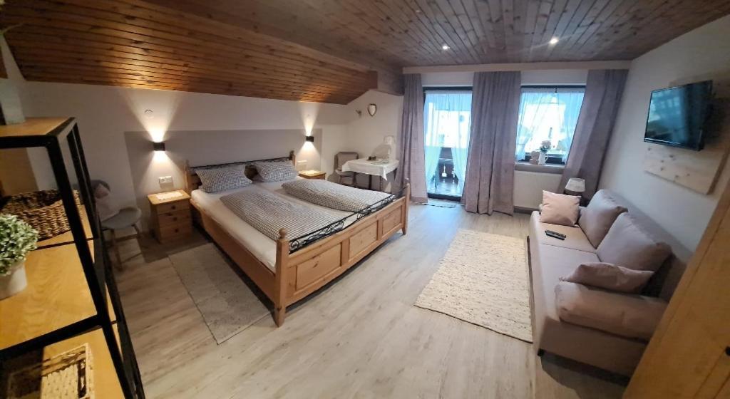 Gaestehaus Poeppl Unterwössen Zewnętrze zdjęcie