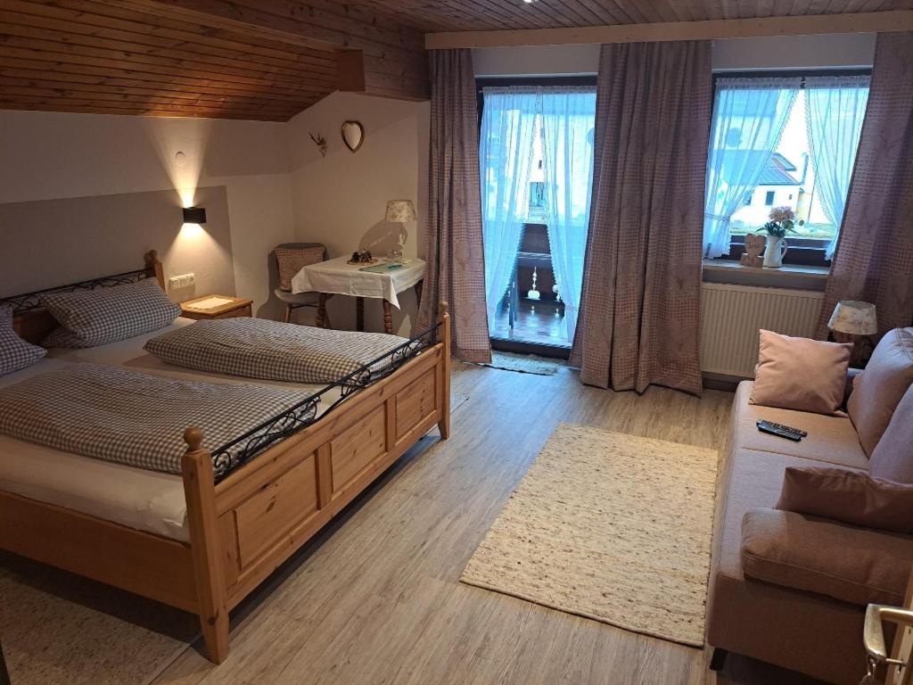 Gaestehaus Poeppl Unterwössen Zewnętrze zdjęcie